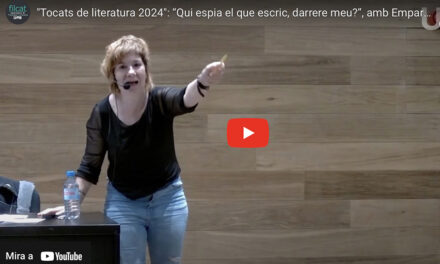 Vídeo i fotografies de la conferència d’Empar Moliner: “Qui espia el que escric, darrere meu?”